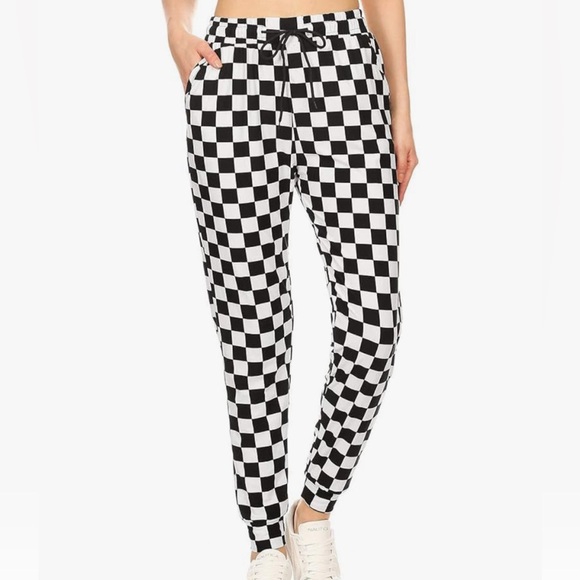 Checkered Joggers Black and White Women's Sz small pants - Picture 2 of 3